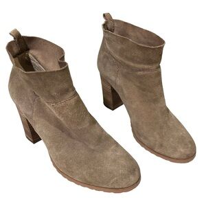 Crown Vintage Darcie Taupe Suede Booties Chunky Streetwear Lug Sole Size 8.5